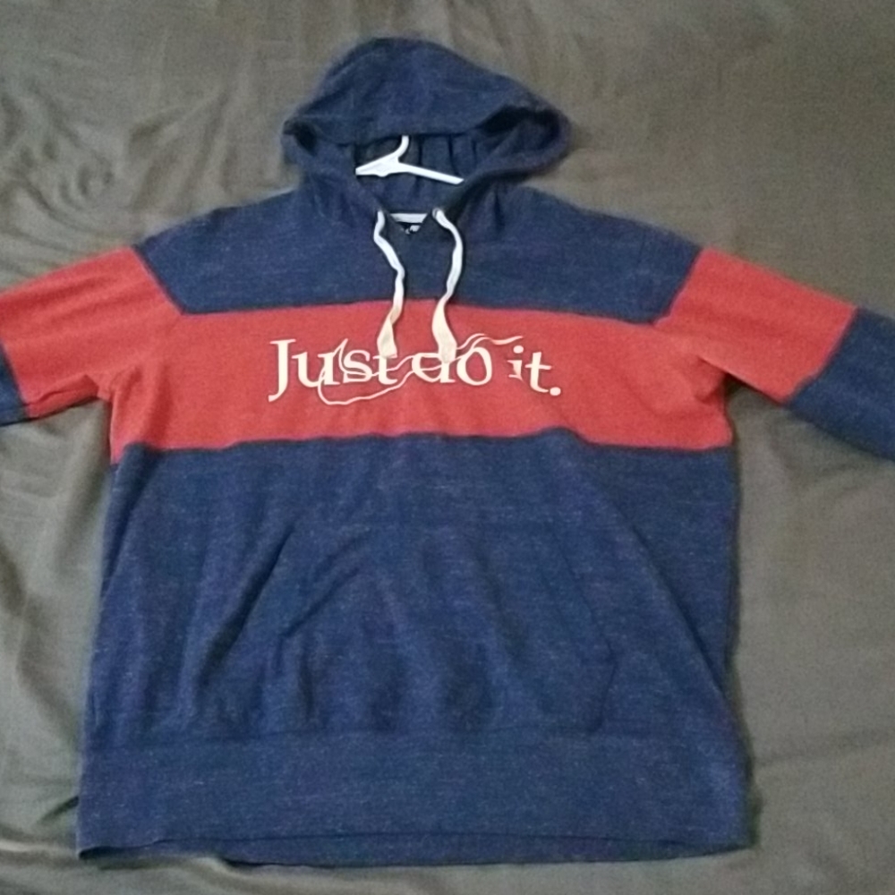 Nike sweatshirt